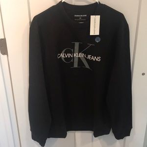 Black Calvin Klein Pullover
